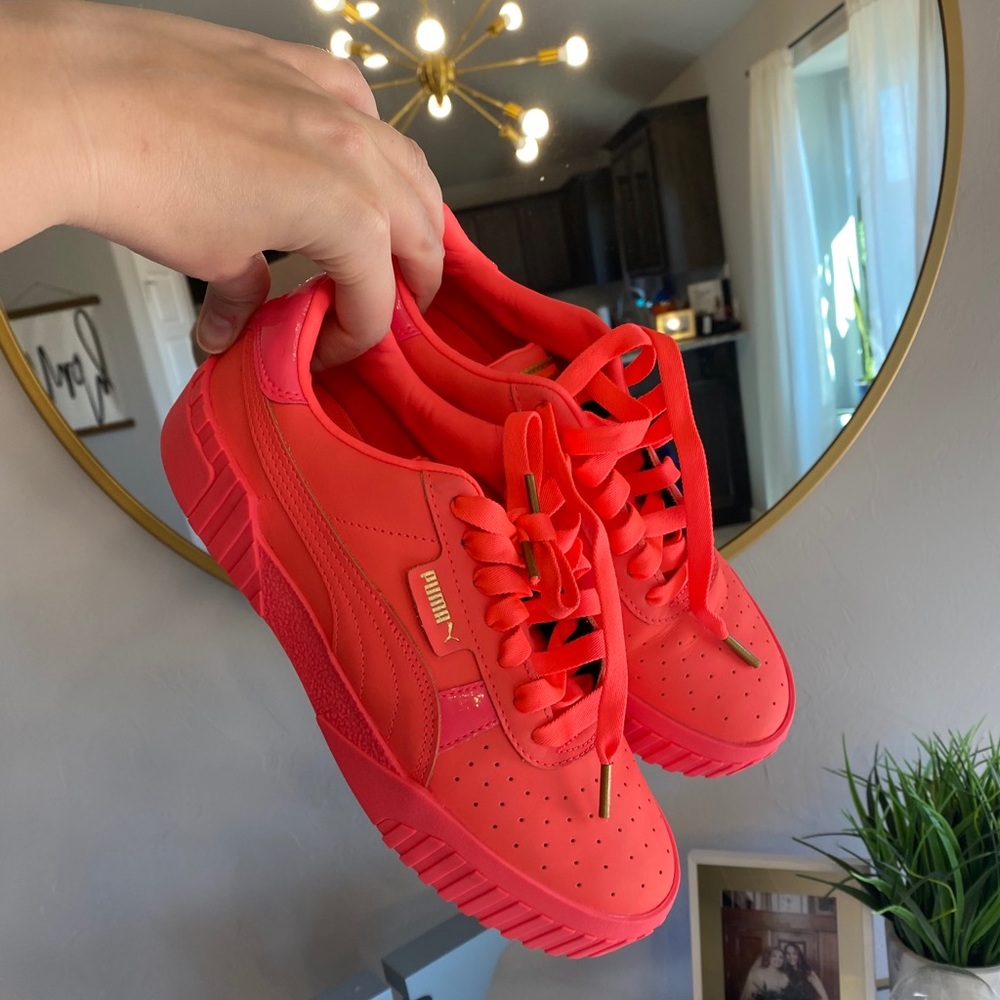 LIKE NEW Hot Pink Puma Sneakers